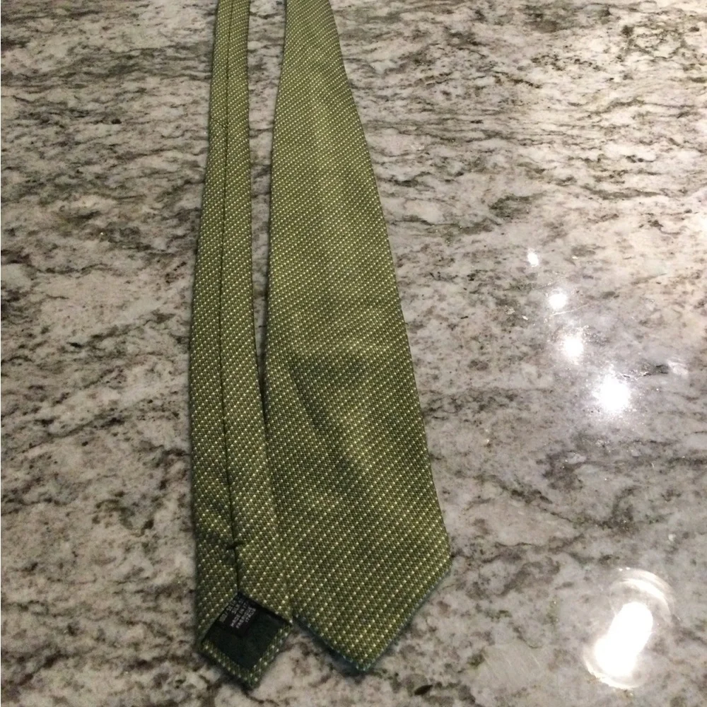 Giorgio Armani Green Textured Silk Tie with Subtle Speckle